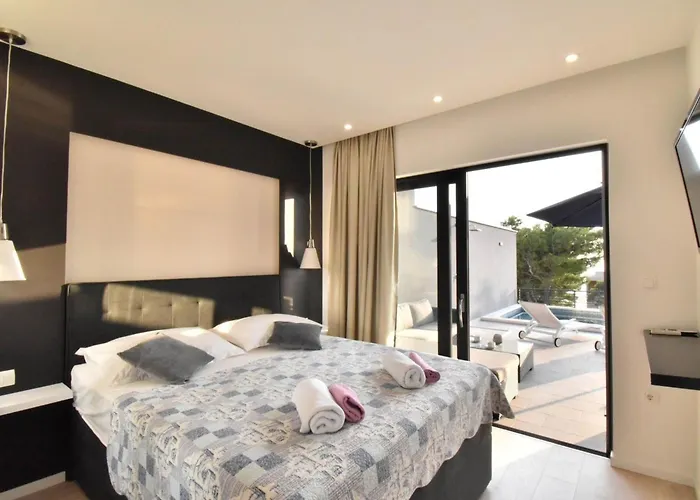 Zoran By Interhome Vakantiehuis