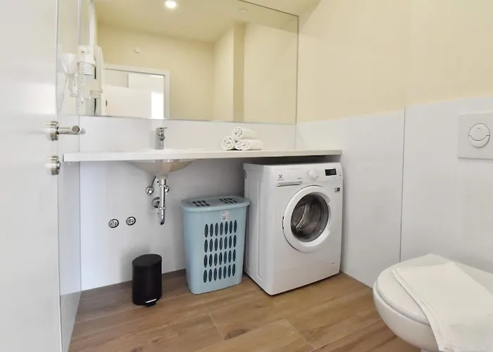 Vakantiehuis Zoran By Interhome Makarska