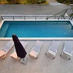Zoran By Interhome * ماكارسكا