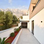 Dom wakacyjny Zoran By Interhome Makarska