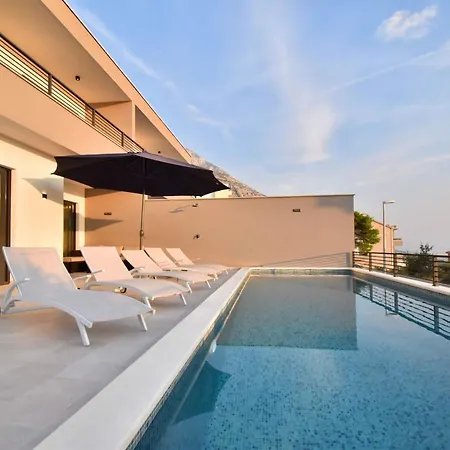 Zoran By Interhome Feriehus Makarska