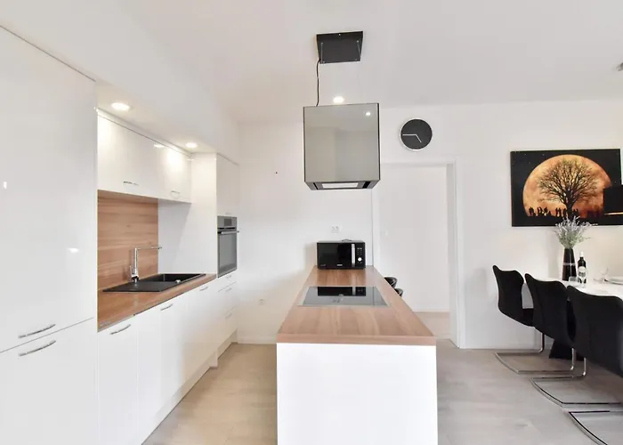 Holiday home Zoran By Interhome