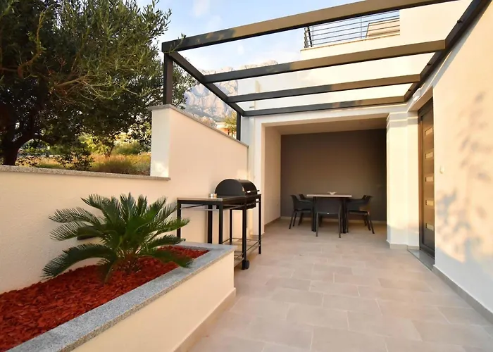 Zoran By Interhome Holiday home Makarska