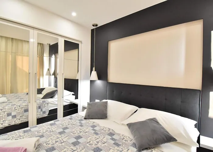 Feriehus Zoran By Interhome Makarska