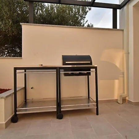 Zoran By Interhome * מאקרסקה
